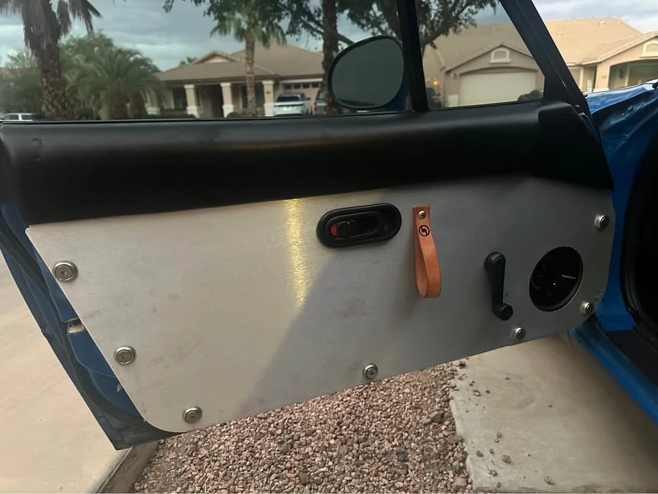 1992 Mazda NA MX-5 Miata - Image 7 of 14