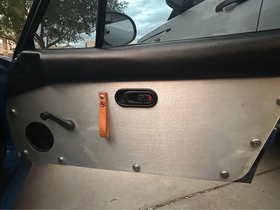 1992 Mazda NA MX-5 Miata - Image 13 of 14