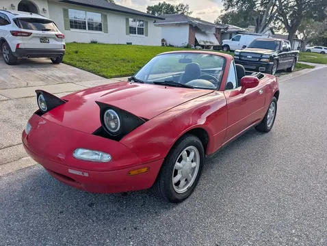 1992 Mazda MX-5 Convertible 2D
