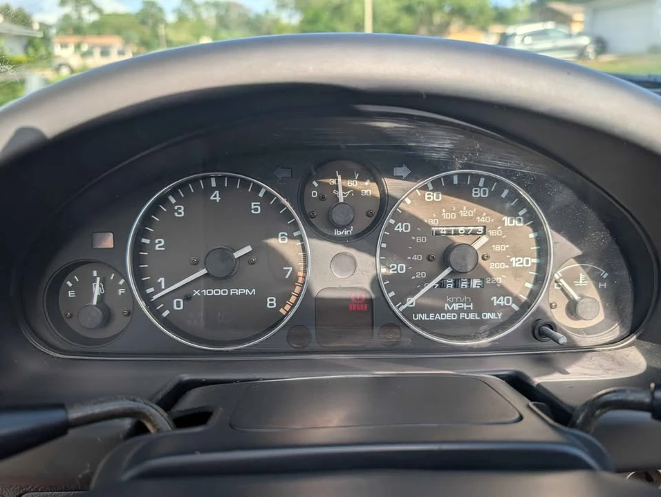 1992 Mazda NA MX-5 Miata - Image 9 of 15