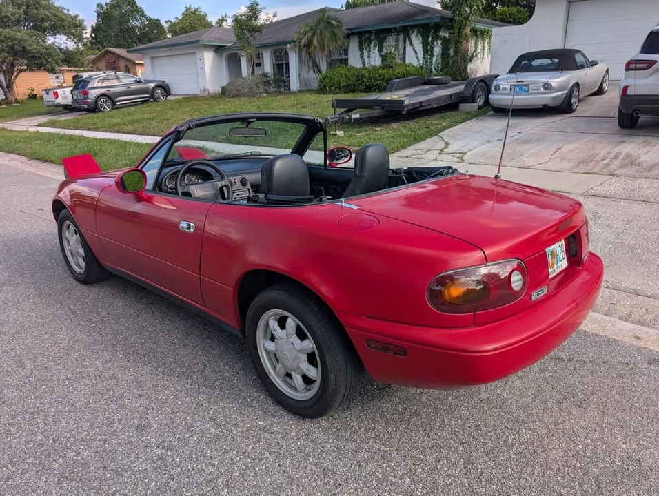 1992 Mazda NA MX-5 Miata - Image 4 of 15