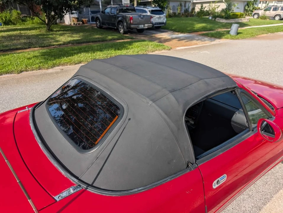 1992 Mazda NA MX-5 Miata - Image 14 of 15