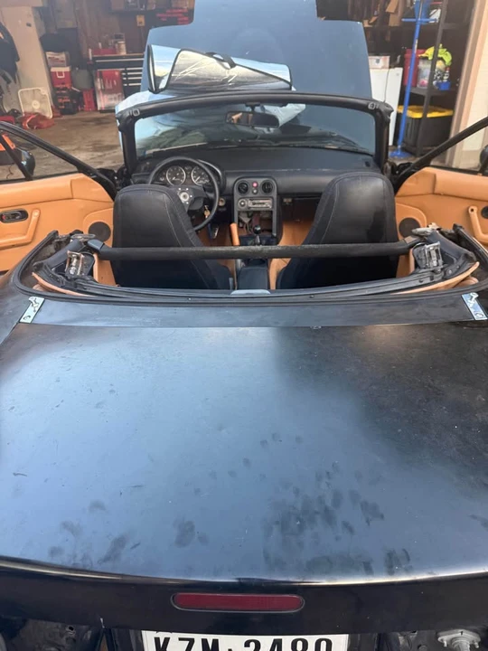 1992 Mazda NA MX-5 Miata - Image 8 of 12