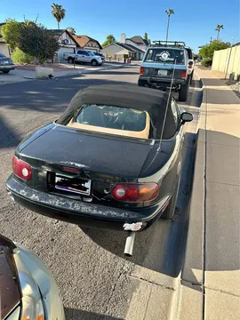 1992 Mazda MX-5 LS Convertible 2D