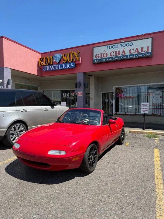 1992 Mazda NA MX-5 Miata - Image 2 of 11