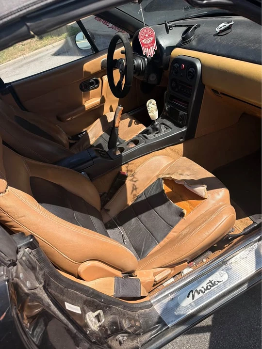 1992 Mazda NA MX-5 Miata - Image 7 of 7