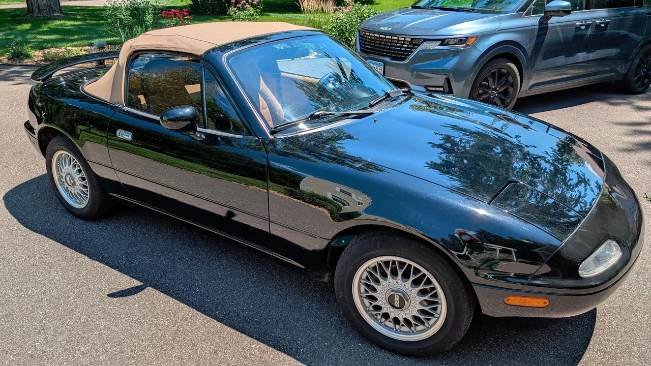 1992 Mazda NA MX-5 Miata - Image 3 of 8