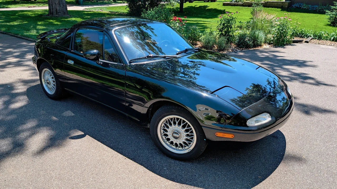 1992 Mazda NA MX-5 Miata - Image 2 of 8