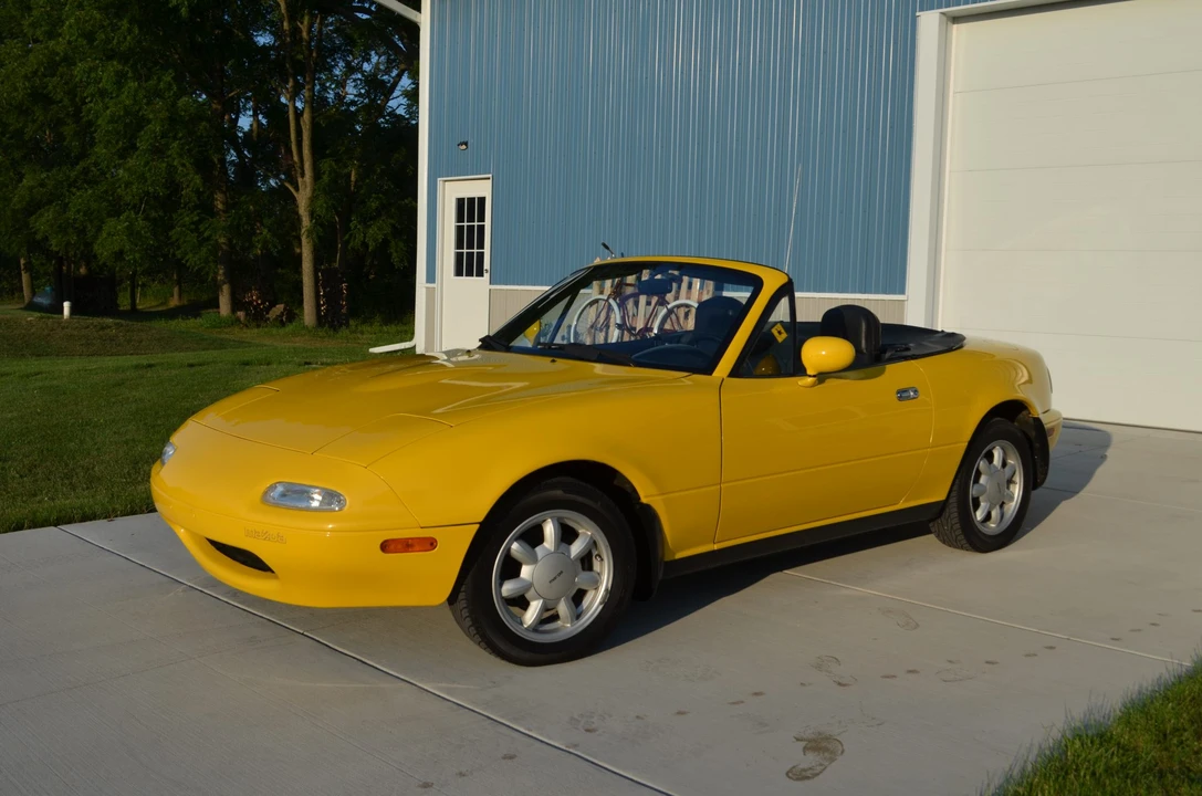 1992 Mazda NA MX-5 Miata - Image 3 of 31