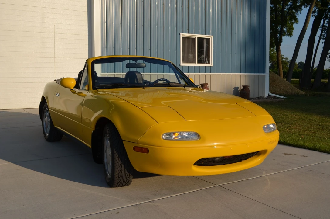 1992 Mazda NA MX-5 Miata - Image 7 of 31
