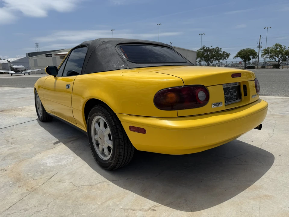 1992 Mazda NA MX-5 Miata - Image 23 of 31