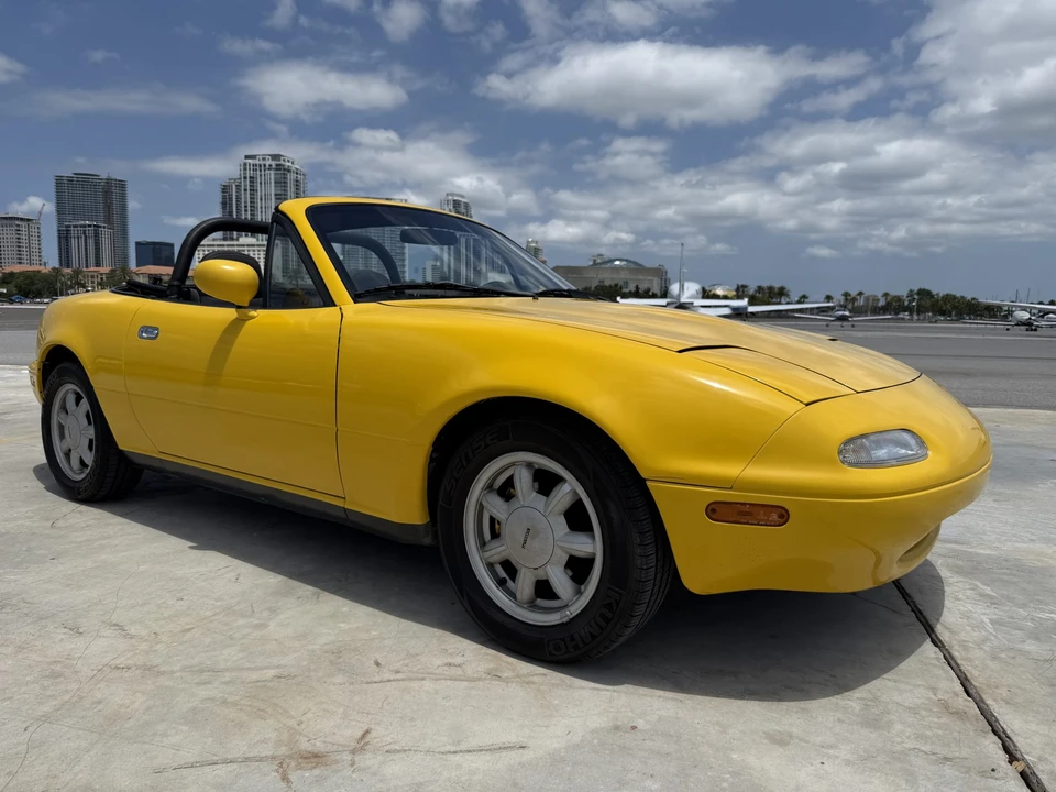 1992 Mazda NA MX-5 Miata - Image 13 of 31