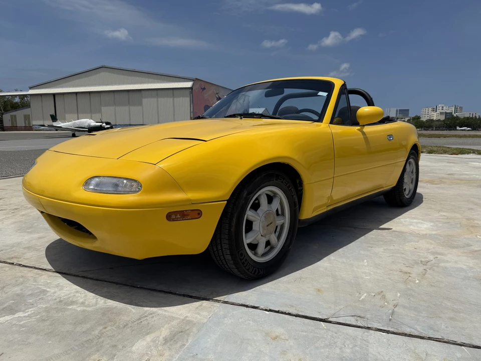 1992 Mazda NA MX-5 Miata - Image 4 of 31