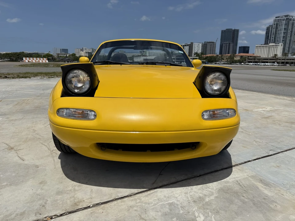 1992 Mazda NA MX-5 Miata - Image 17 of 31