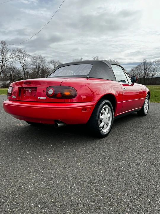 1992 Mazda NA MX-5 Miata - Image 5 of 31
