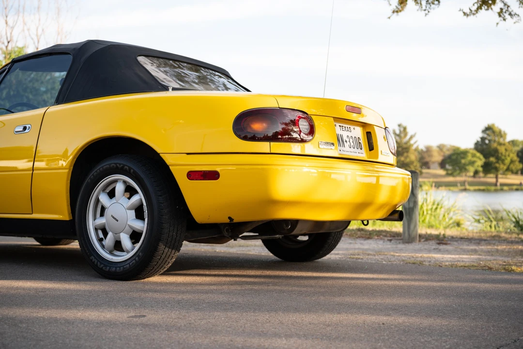 1992 Mazda NA MX-5 Miata - Image 29 of 31