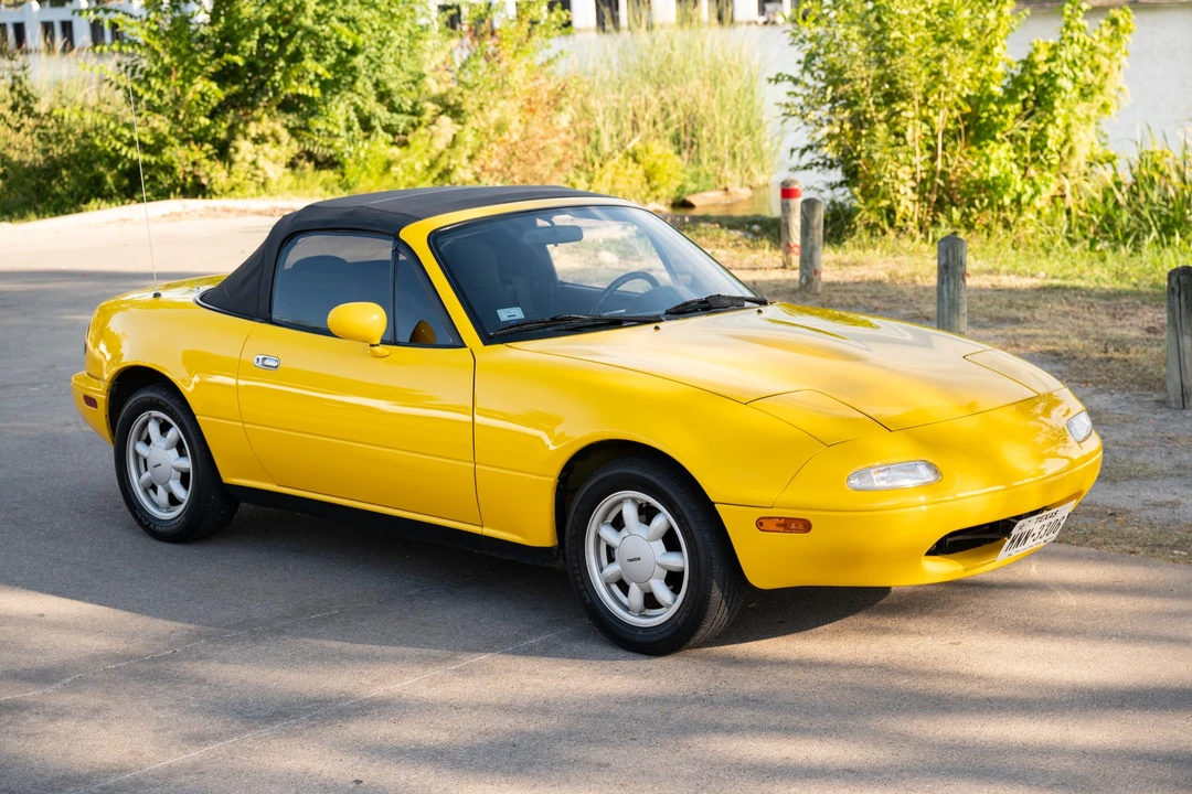 1992 Mazda NA MX-5 Miata - Image 7 of 31