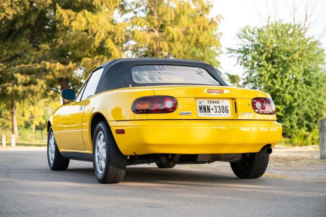1992 Mazda NA MX-5 Miata - Image 4 of 31