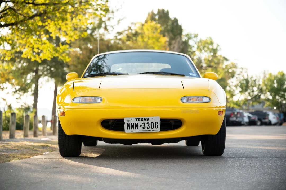 1992 Mazda NA MX-5 Miata - Image 8 of 31