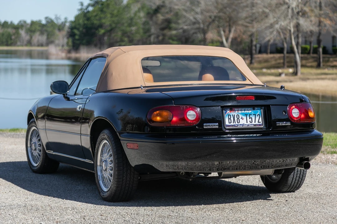 1992 Mazda NA MX-5 Miata - Image 5 of 31