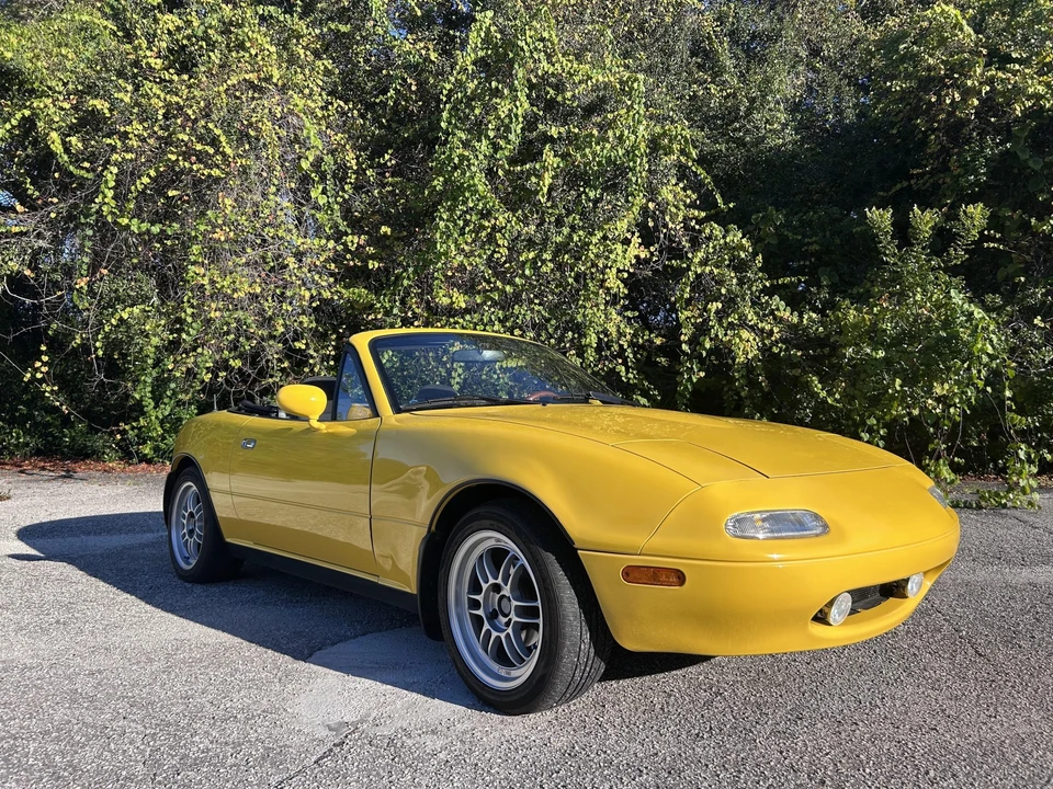 1992 Mazda NA MX-5 Miata - Image 18 of 31