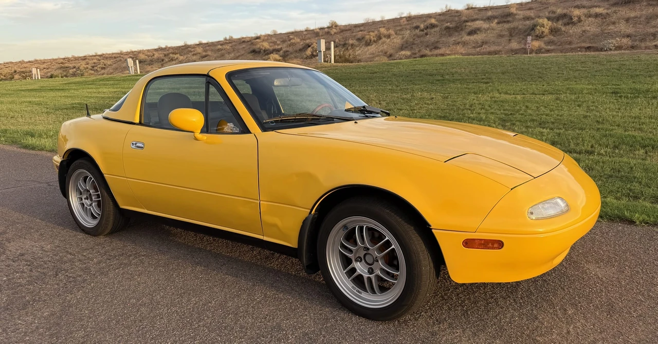1992 Mazda NA MX-5 Miata - Image 19 of 31