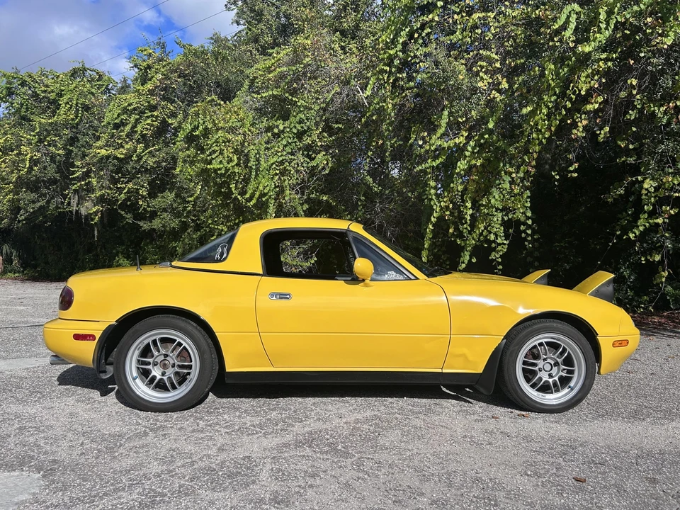 1992 Mazda NA MX-5 Miata - Image 7 of 31