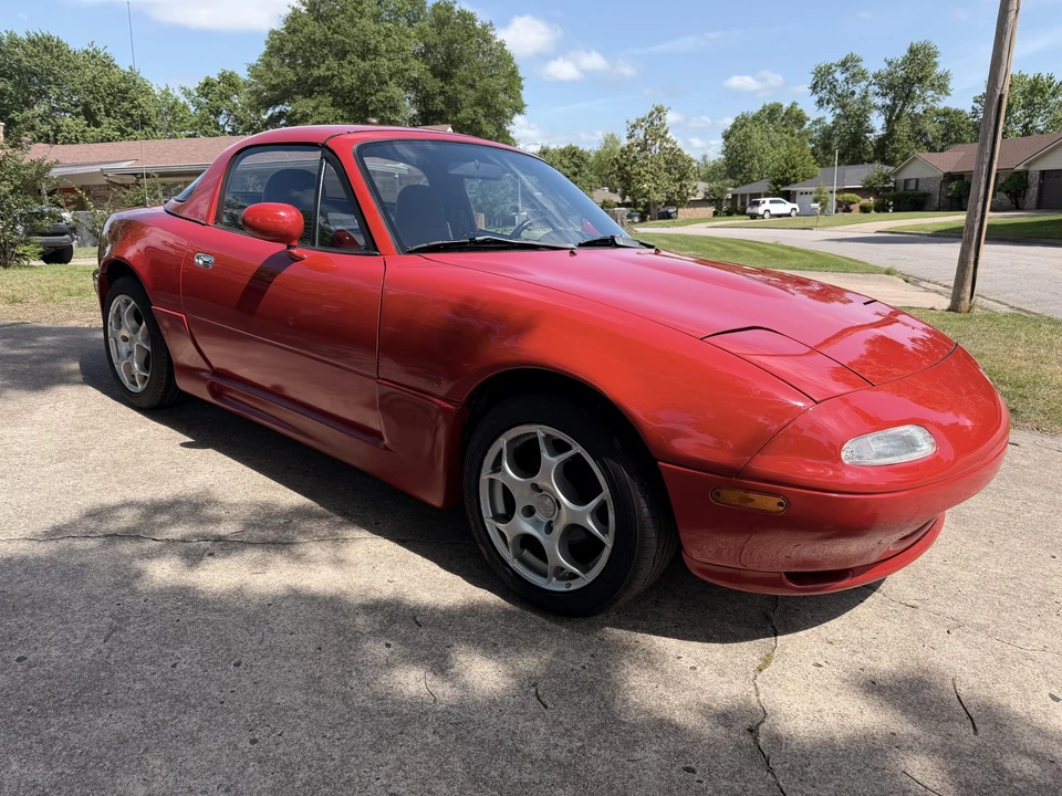 1992 Mazda NA MX-5 Miata - Image 6 of 31