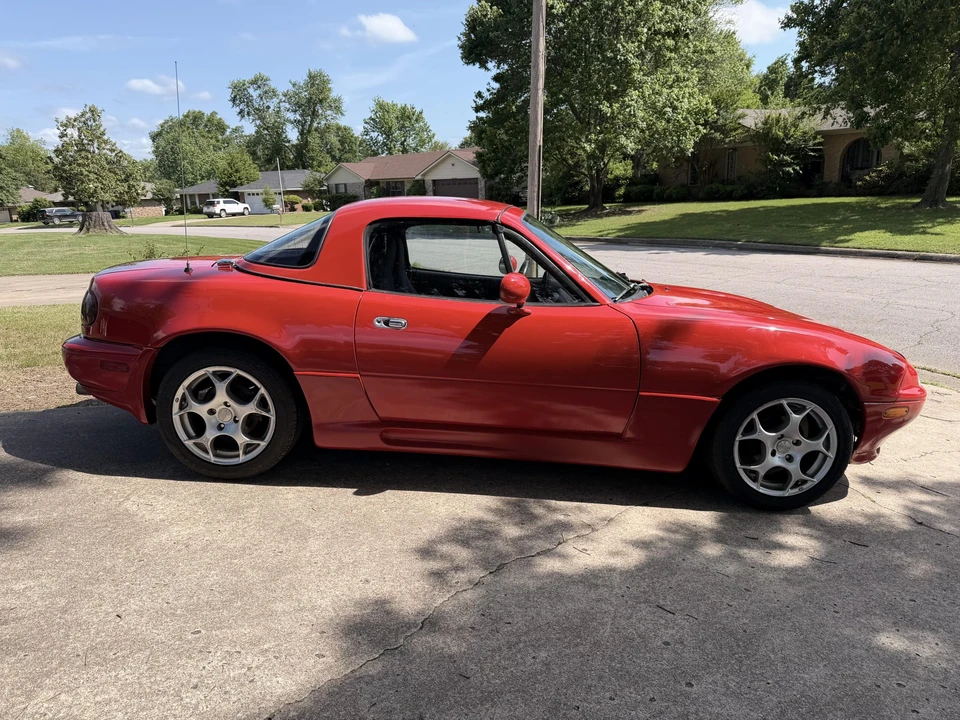 1992 Mazda NA MX-5 Miata - Image 7 of 31