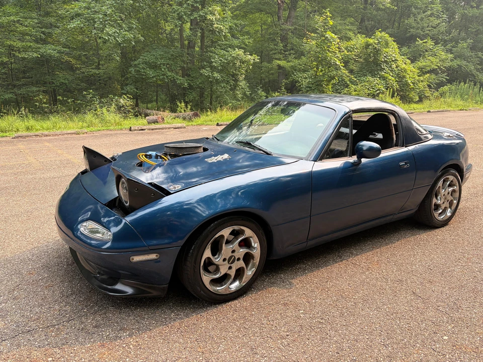 1992 Mazda NA MX-5 Miata - Image 16 of 31