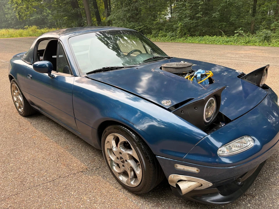 1992 Mazda NA MX-5 Miata - Image 27 of 31
