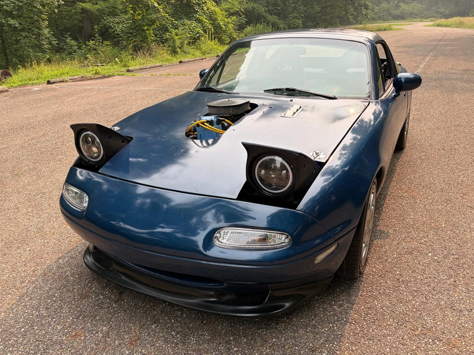1992 Mazda NA MX-5 Miata - Image 11 of 31