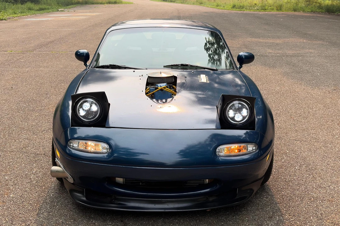 1992 Mazda NA MX-5 Miata - Image 2 of 31