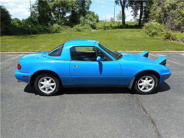 1992 Mazda NA MX-5 Miata - Image 2 of 12