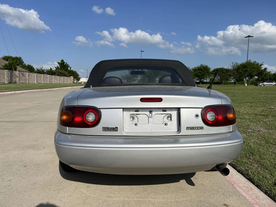 1992 Mazda NA MX-5 Miata - Image 20 of 24