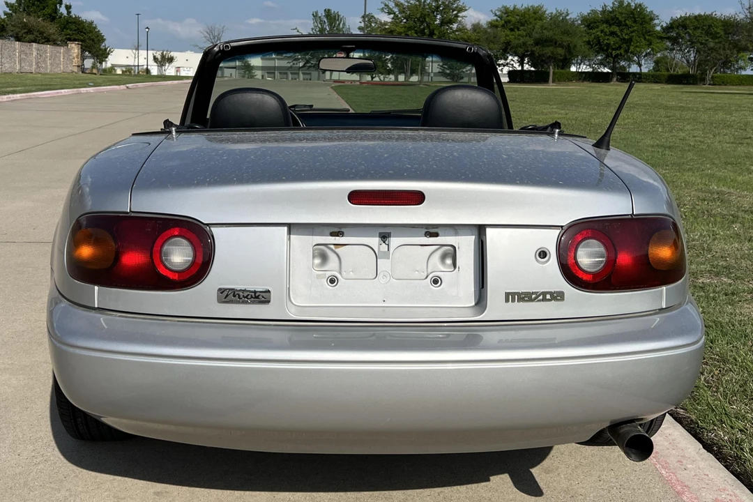 1992 Mazda NA MX-5 Miata - Image 5 of 24