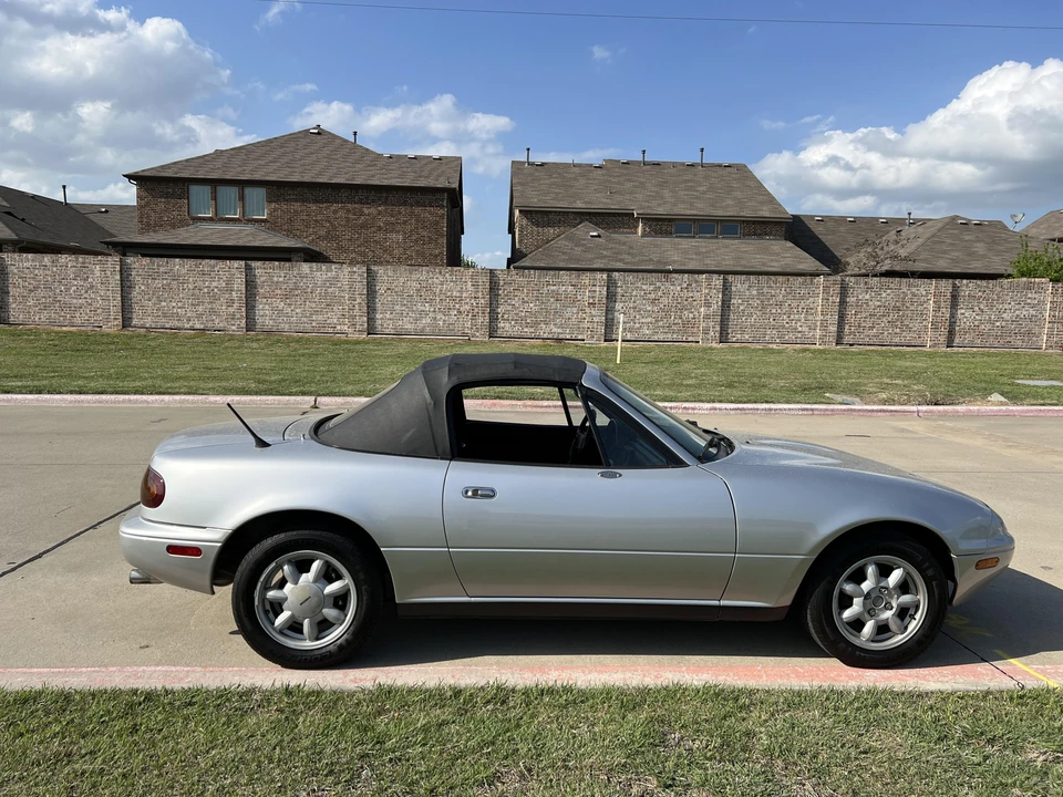 1992 Mazda NA MX-5 Miata - Image 24 of 24