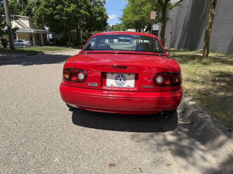 1992 Mazda NA MX-5 Miata - Image 5 of 15