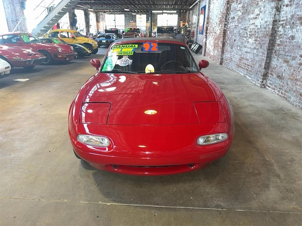 1992 Mazda NA MX-5 Miata - Image 7 of 31