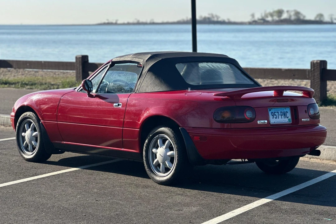 1992 Mazda NA MX-5 Miata - Image 4 of 28
