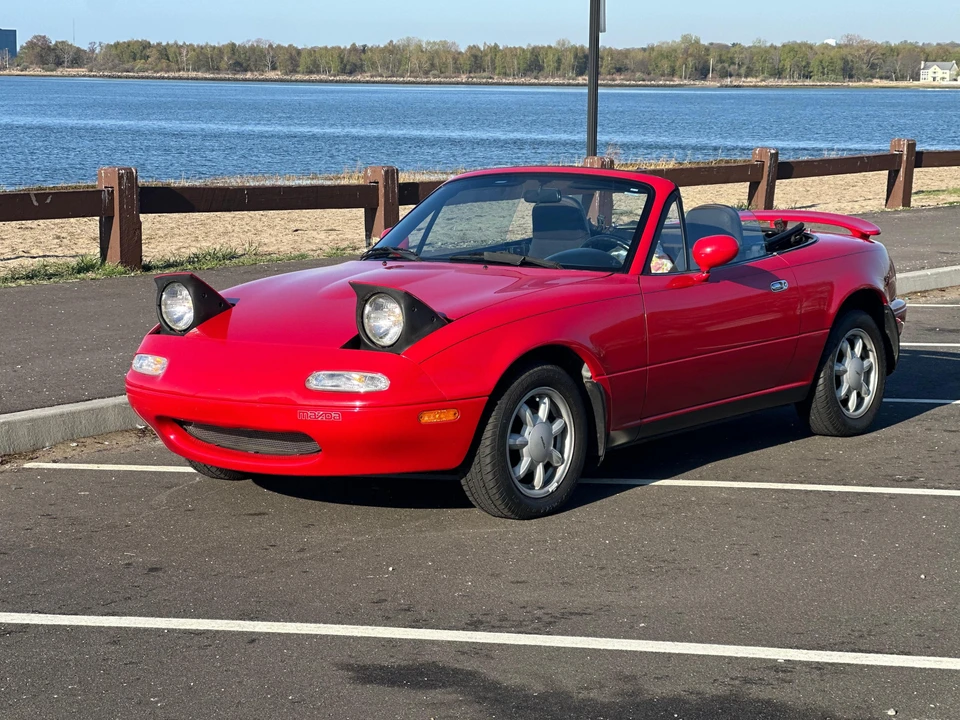1992 Mazda NA MX-5 Miata - Image 9 of 28