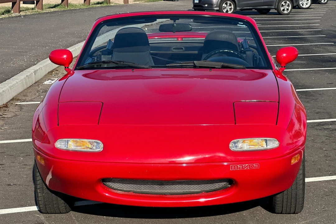 1992 Mazda NA MX-5 Miata - Image 2 of 28