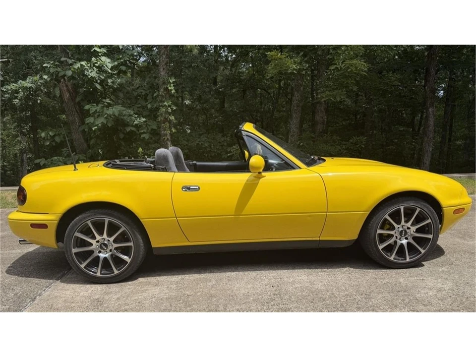 1992 Mazda NA MX-5 Miata - Image 3 of 31