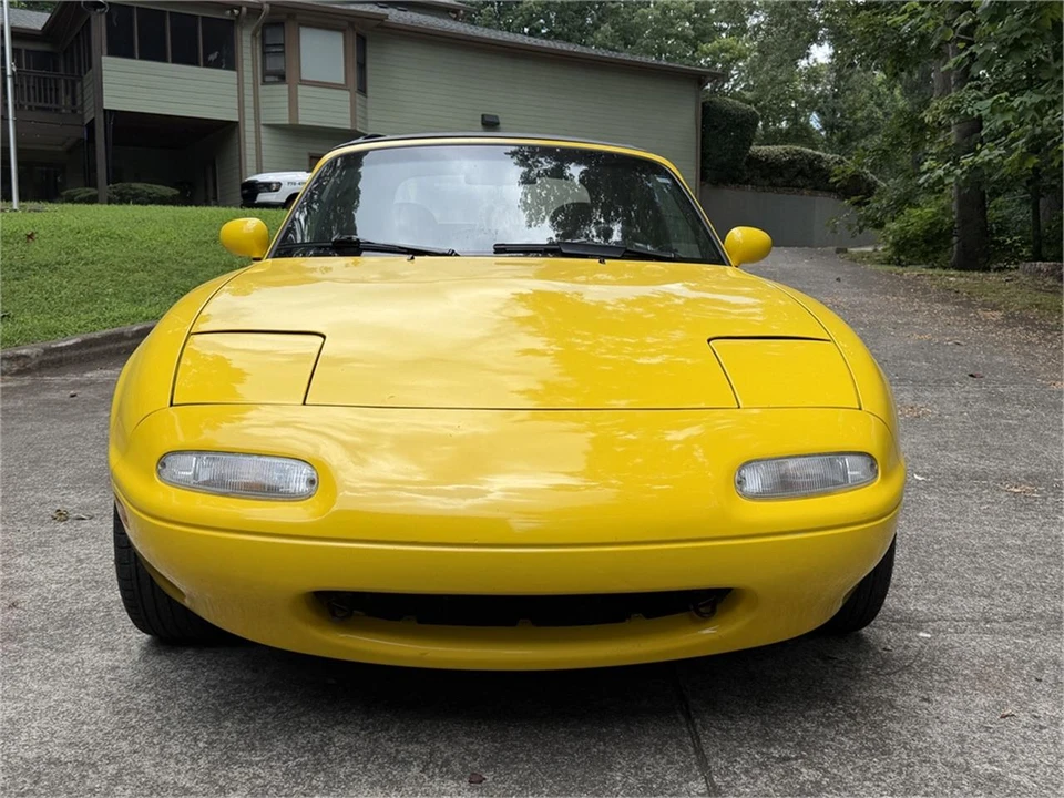 1992 Mazda NA MX-5 Miata - Image 17 of 31