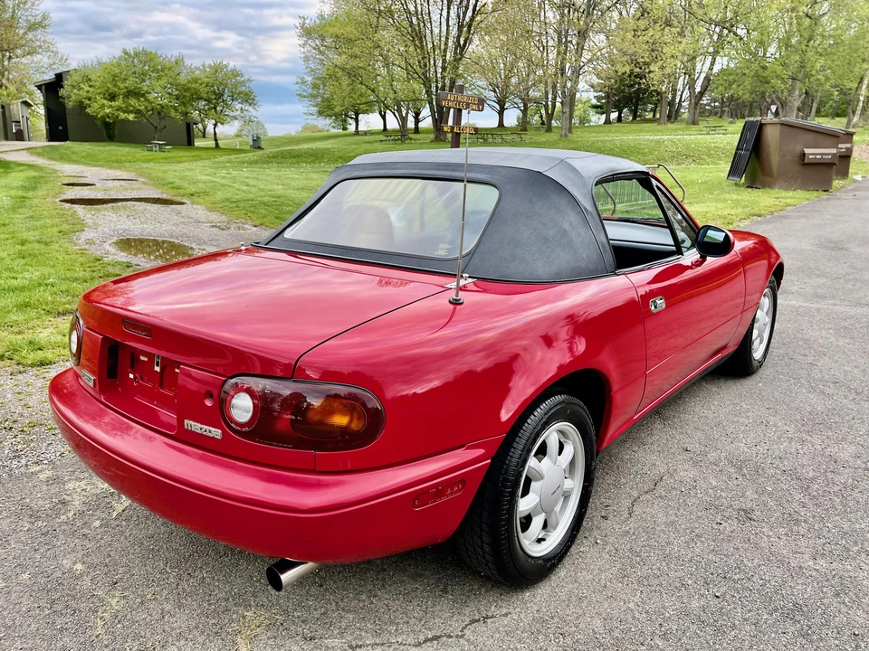 1992 Mazda NA MX-5 Miata - Image 20 of 31