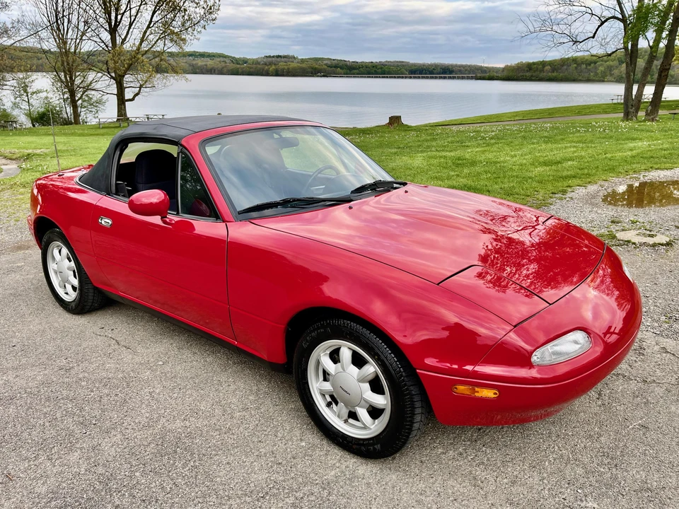 1992 Mazda NA MX-5 Miata - Image 22 of 31