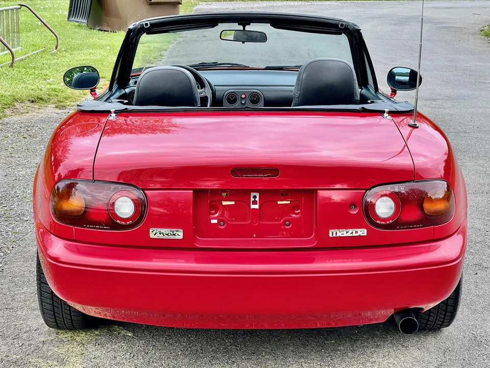 1992 Mazda NA MX-5 Miata - Image 9 of 31