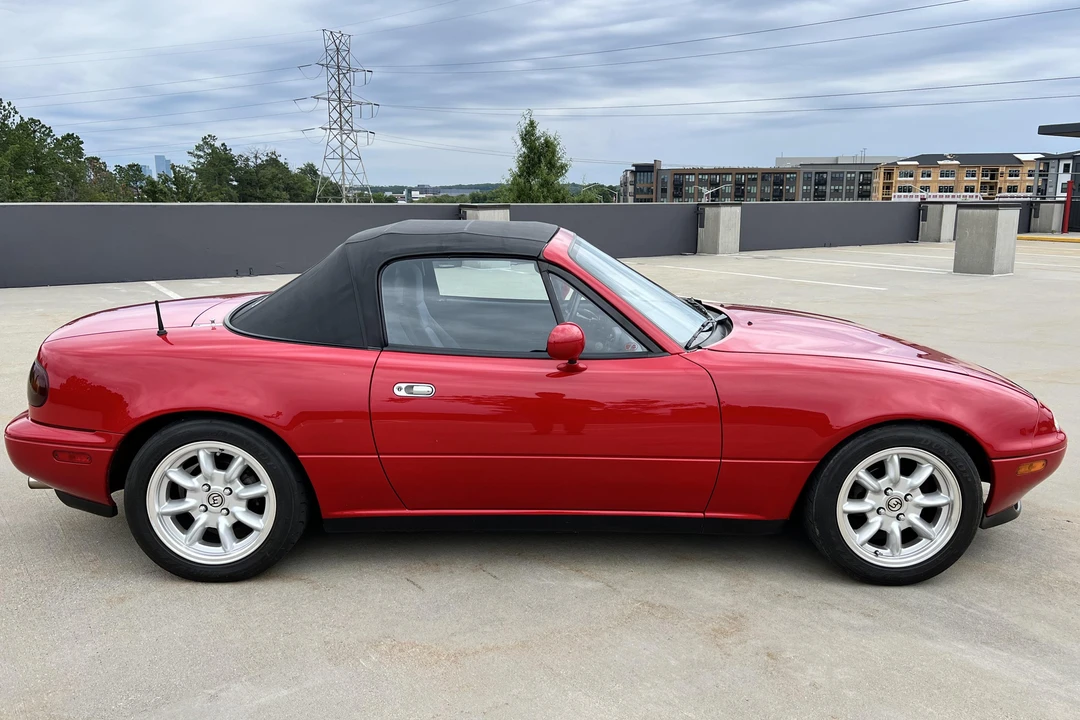 1992 Mazda NA MX-5 Miata - Image 21 of 31