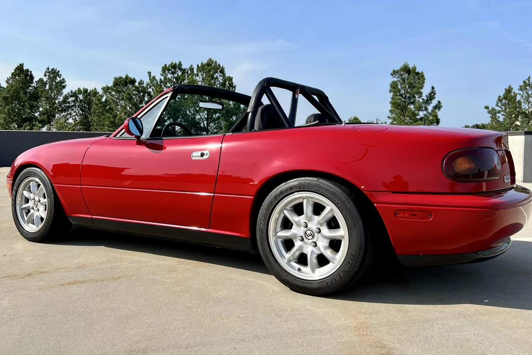 1992 Mazda NA MX-5 Miata - Image 8 of 31
