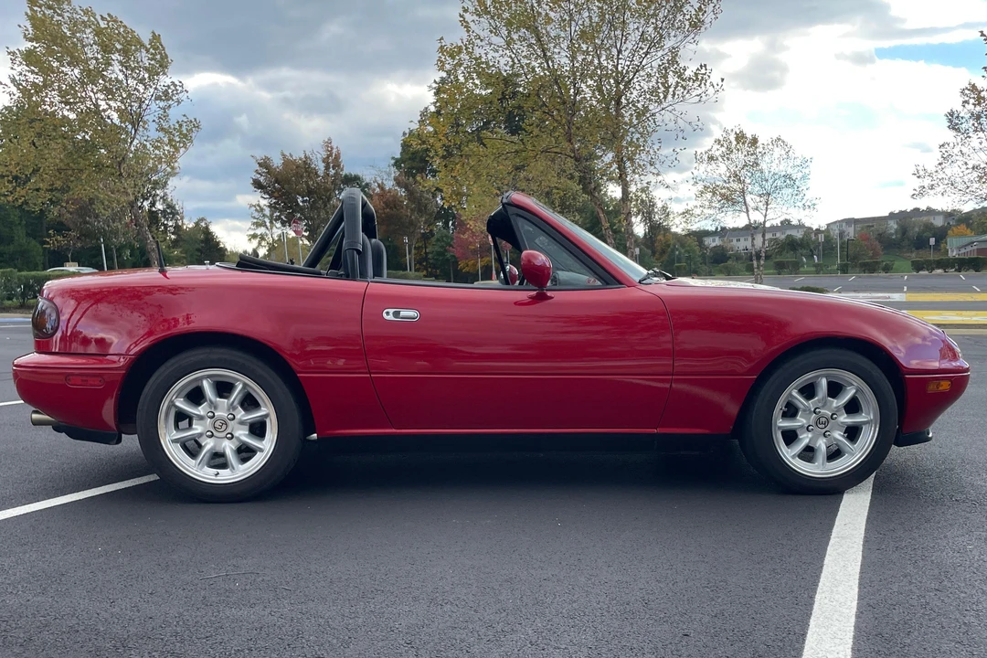 1992 Mazda NA MX-5 Miata - Image 3 of 31